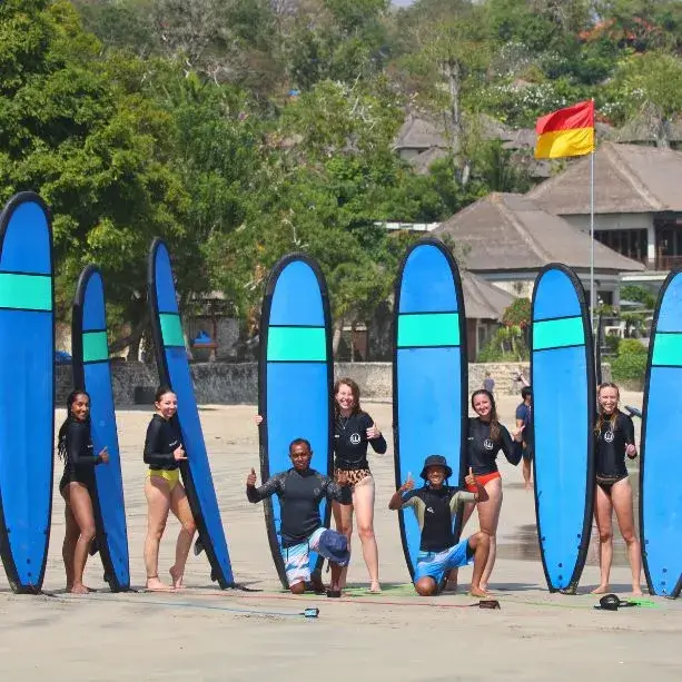 Walkus Surf School Uluwatu